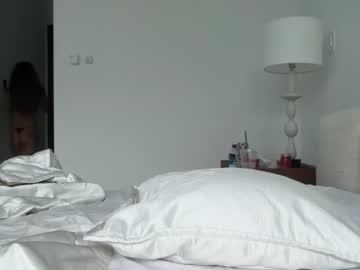 dollyrhodesss's chat room