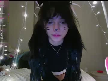 esoterickitten777's chat room