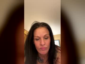 eandj8786's chat room