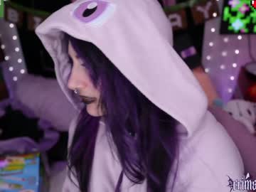 crimsonkitten's chat room