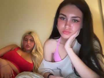 liddlexparis's chat room