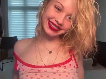 lunarose17's chat room