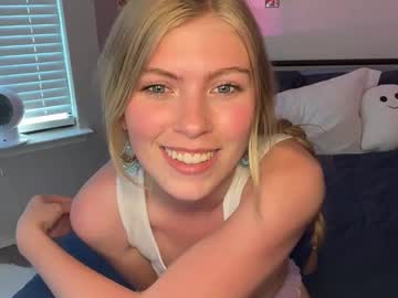 elliee81's chat room