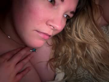 x_dreamgirl_x's chat room