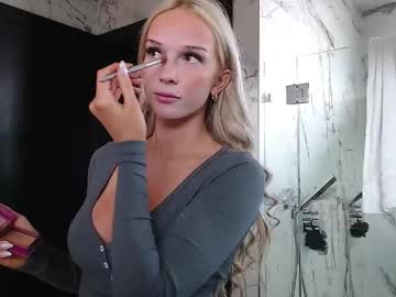 sadieeblake's chat room