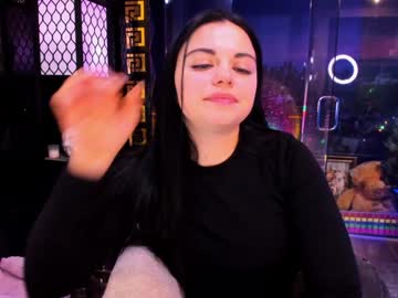 alma_pearl's chat room