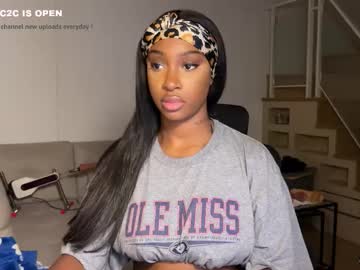 violet6xft's chat room