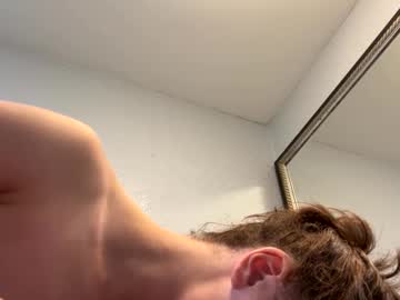 deepthroatqueen33's chat room