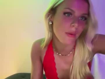 ella_hill's chat room