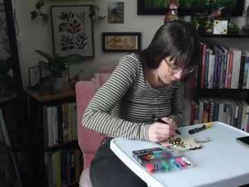 ellynaomi's chat room