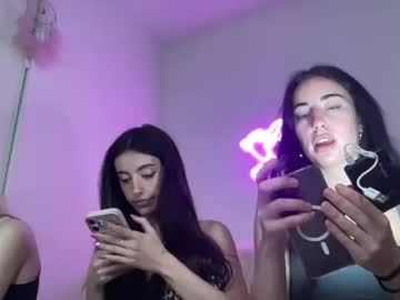 kristinajuarez's chat room