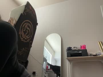 lunasnows's chat room