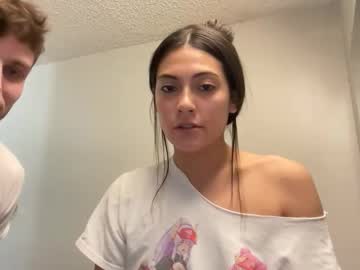 laylakitten4's chat room