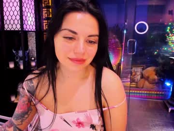 alma_pearl's chat room