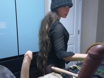 chroniclove's chat room