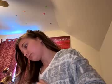 deepthroatqueen33's chat room