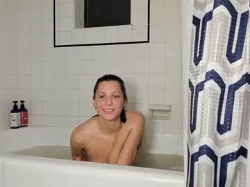 babywolfies's chat room