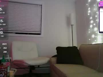 esoterickitten777's chat room