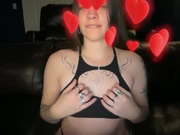 hannahtaylorr's chat room