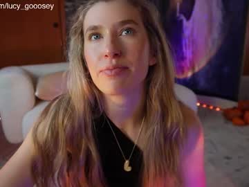lucy_gooosey's chat room
