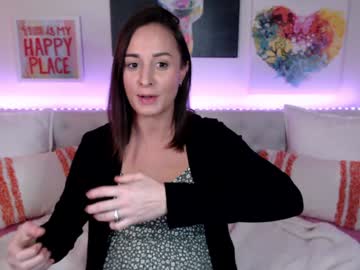 holihurricane's chat room