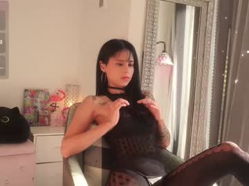 mysticxkitty's chat room