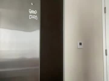 xoxoxjenn's chat room