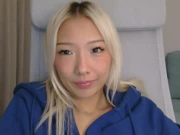 vivianwinters's chat room