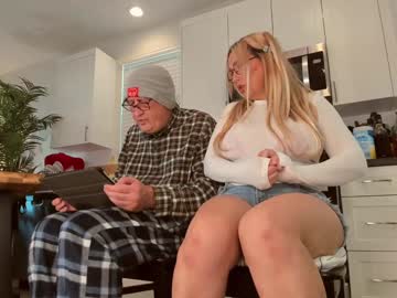 realtoxxxmaria's chat room