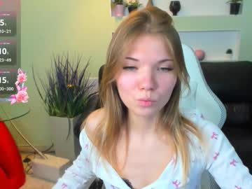 michafox's chat room