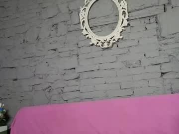 vixvixenn's chat room