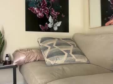 blondebunny999's chat room