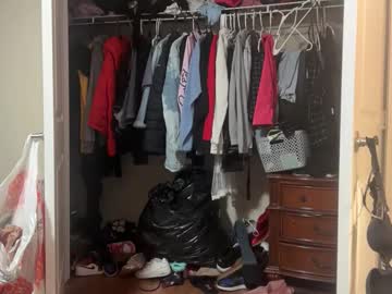 penutbutter691's chat room