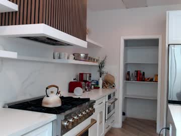 sadieeblake's chat room