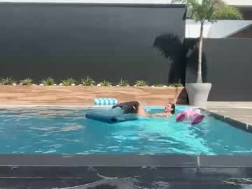 chloecookk's chat room