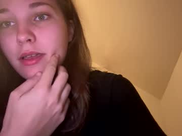 deepthroatqueen33's chat room