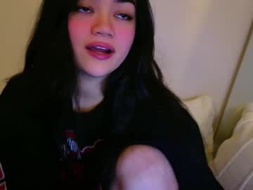 annatigarr's chat room