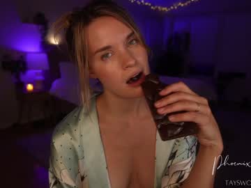 phoenix_taylor's chat room