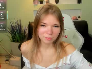 michafox's chat room