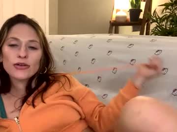 aliciacolette123's chat room