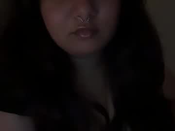 maddyafterhours's chat room