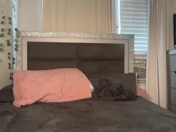 sophiasecretsx's chat room