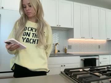 kenziesmithh's chat room