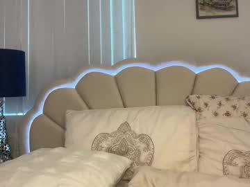 rileysmitheree's chat room