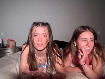 miamoorexo's chat room