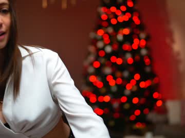 newchloe18's chat room