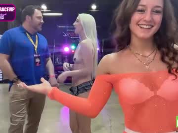 scarlettgracevip's chat room