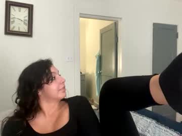 straightoutthetrailer's chat room