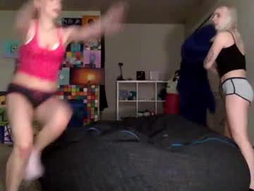 latenightkash's chat room