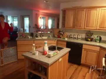 phoenix_taylor's chat room